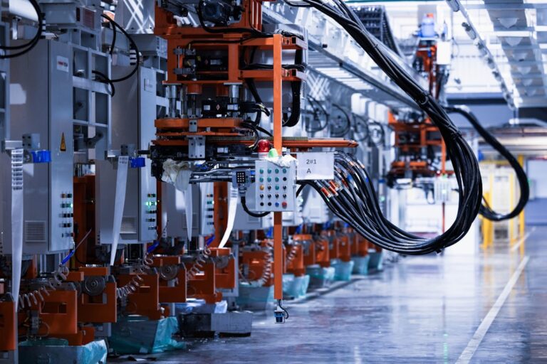 Linear Bearing Selection, Load Rating, and Maintenance for Reliable Industrial Motion